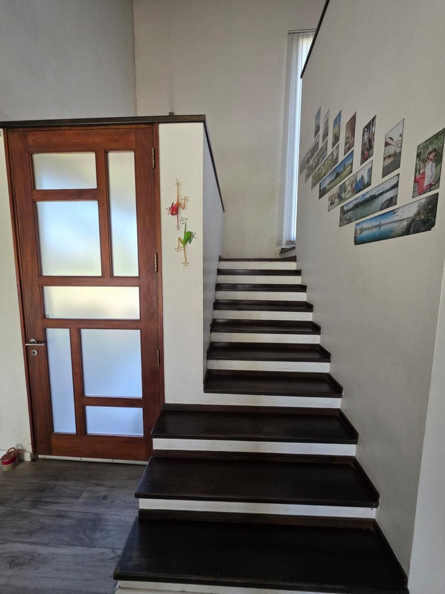 Casa en Miraflores (Funes Hills) 1