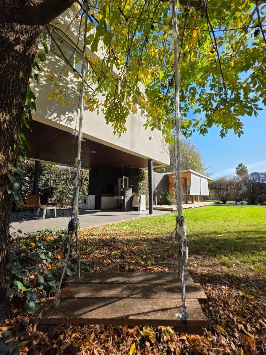 Casa en Miraflores (Funes Hills) 2