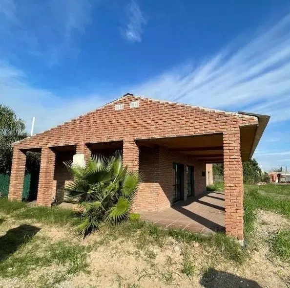 Casa en Funes 2