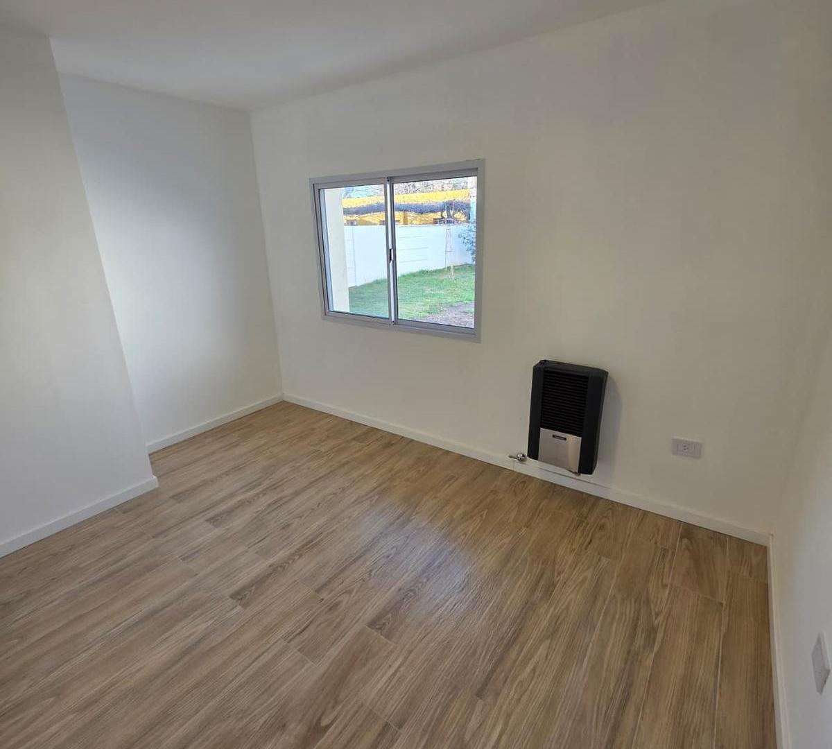 Foto de Casa en alquiler en Sarmiento 1175, Funes | 2 dormitorios | A metros de, imagen 5