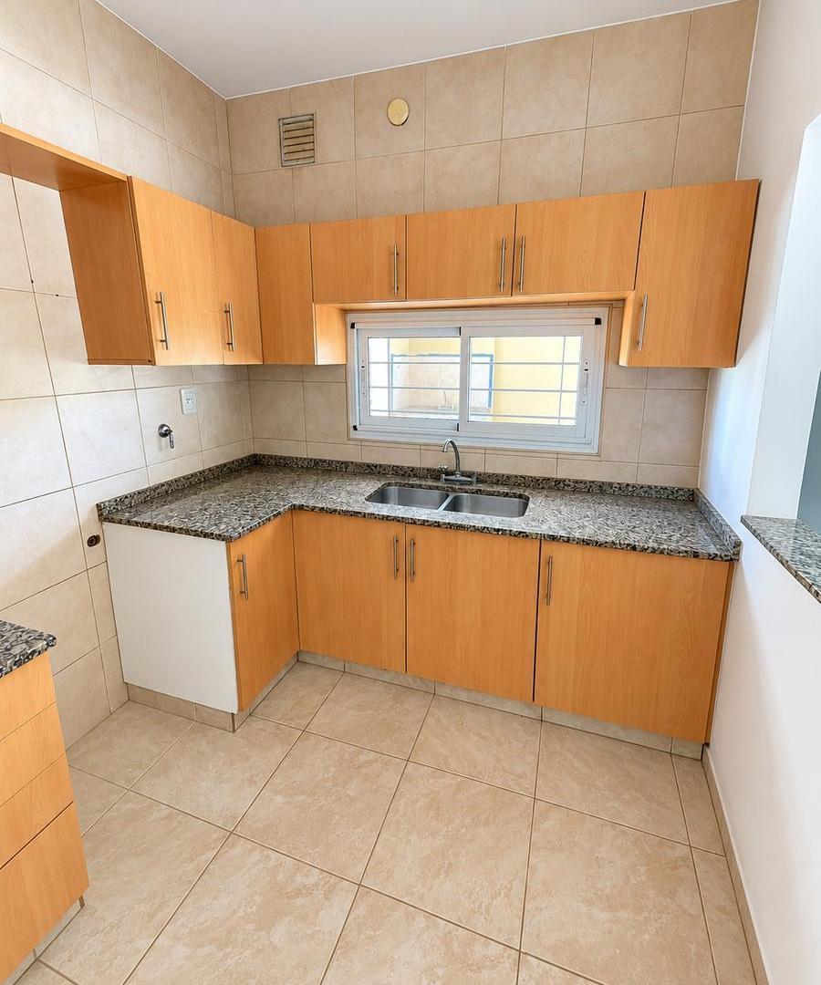 Foto de Casa en alquiler en Funes | Candelaria 1011 | 2 dormitorios, galería y, imagen 4