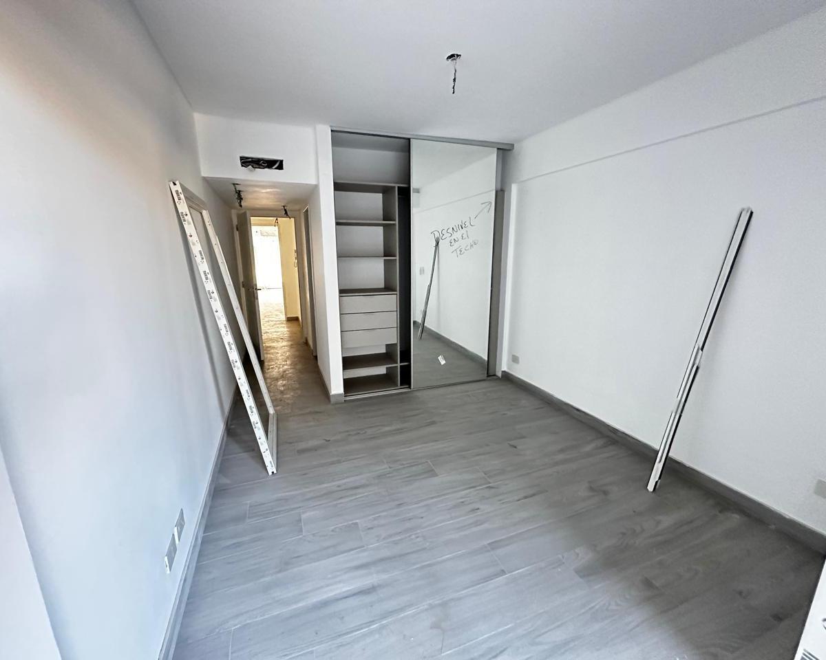 Hermoso Departamento a Estrenar - 4 Ambientes con Dependencia y Cochera Fija 1