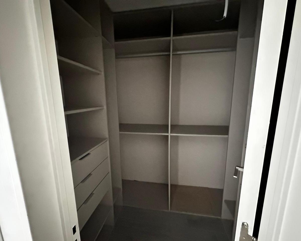 Hermoso Departamento a Estrenar - 4 Ambientes con Dependencia y Cochera Fija 3