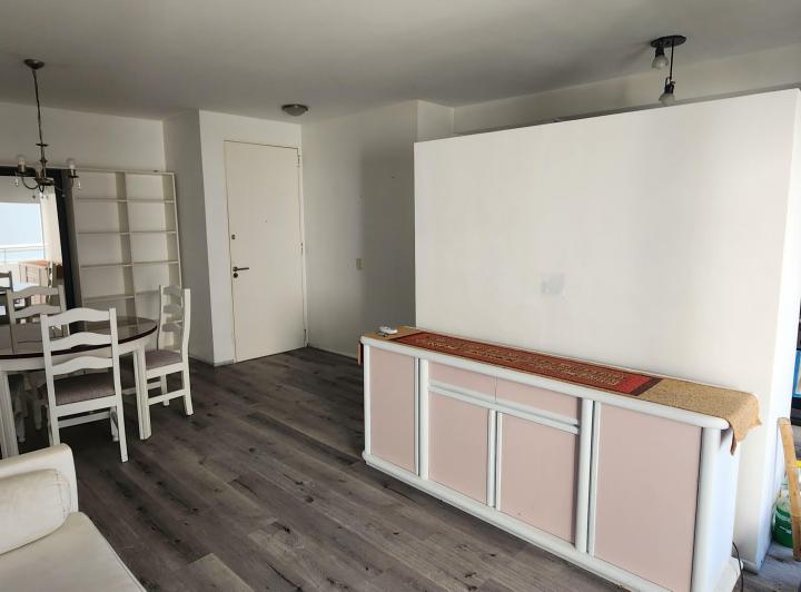 HERMOSO DEPARTAMENTO 2 AMBIENTES AL CONTRAFRENTE CON BALCON Y COCHERA  4