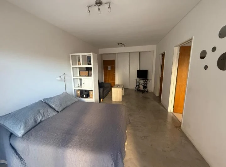 HERMOSO MONOAMBIENTE DIVISIBLE - OPCIONAL COCHERA - APTO PROFESIONAL - BALCÓN 1