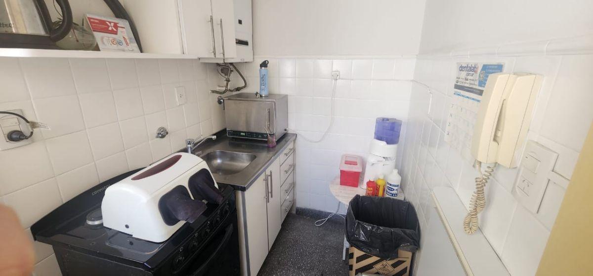 Foto de DEPARTAMENTO 2 AMBIENTES LUMINOSO - APTO PROFESIONAL, imagen 5