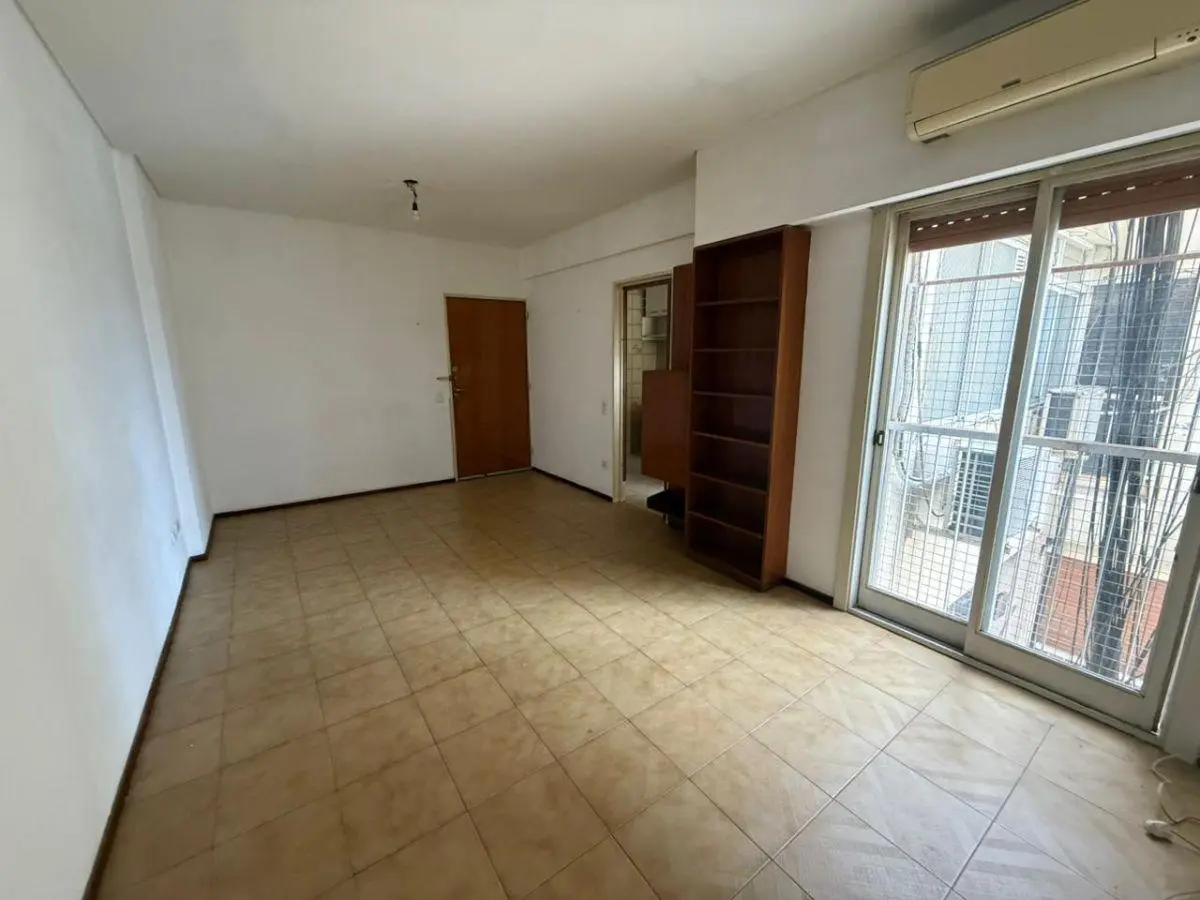 DEPARTAMENTO 2 AMBIENTES - APTO PROFESIONAL 3