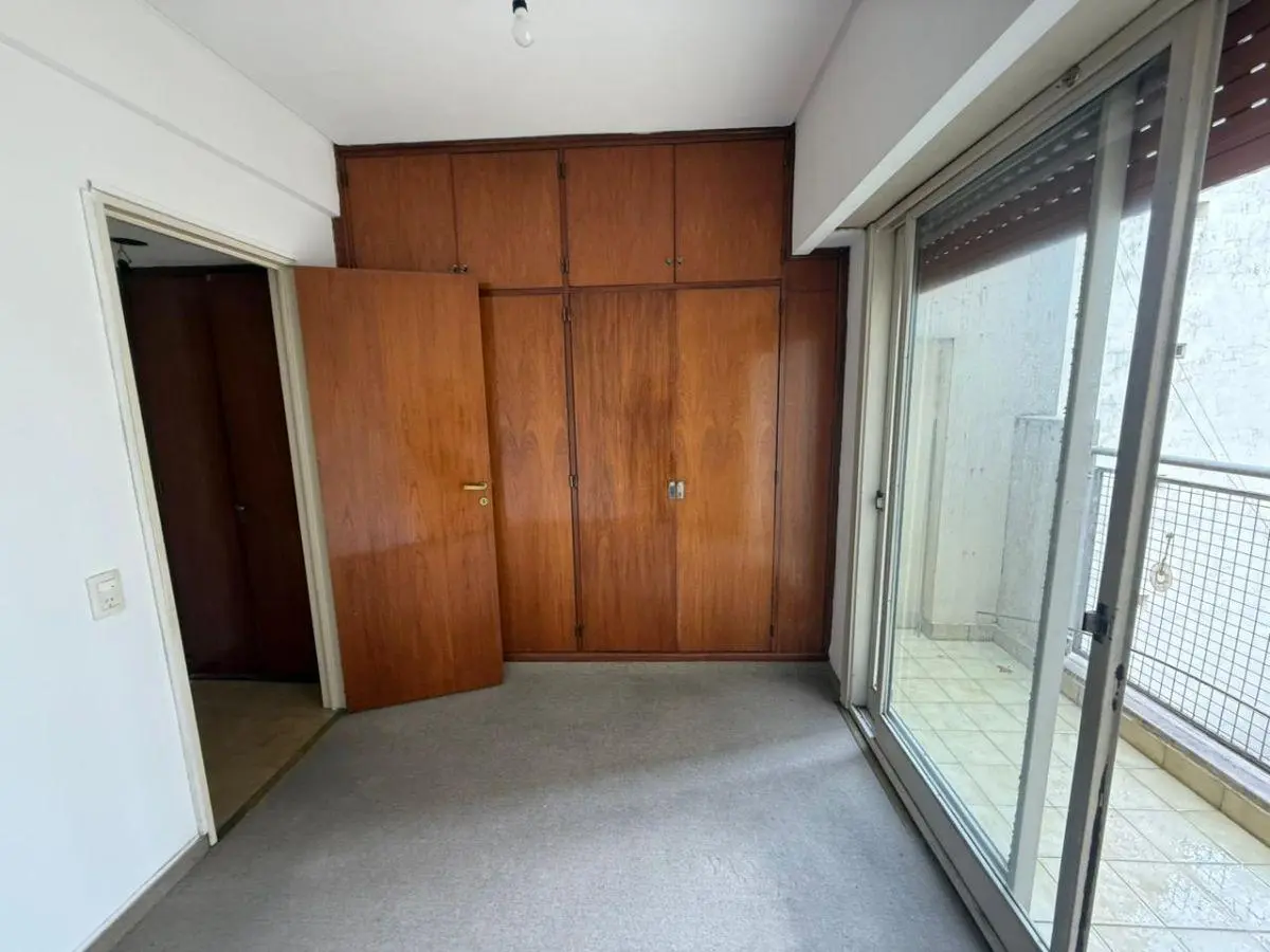 DEPARTAMENTO 2 AMBIENTES - APTO PROFESIONAL 4