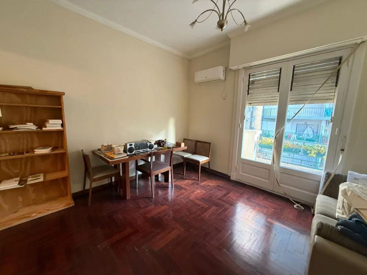 DEPARTAMENTO 3 AMBIENTES AL FRENTE CON BALCON CORRIDO 4