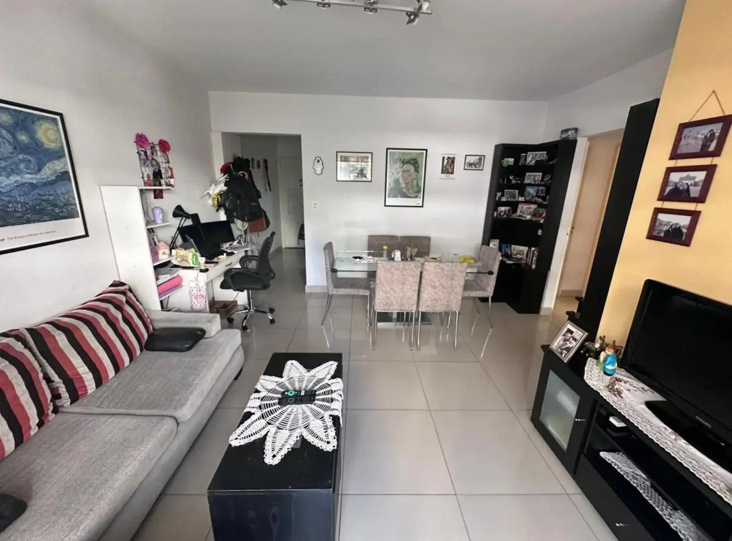 DEPARTAMENTO 3 AMBIENTES AL FRENTE CON BALCÓN CORRIDO - EXCELENTE UBICACIÓN 2