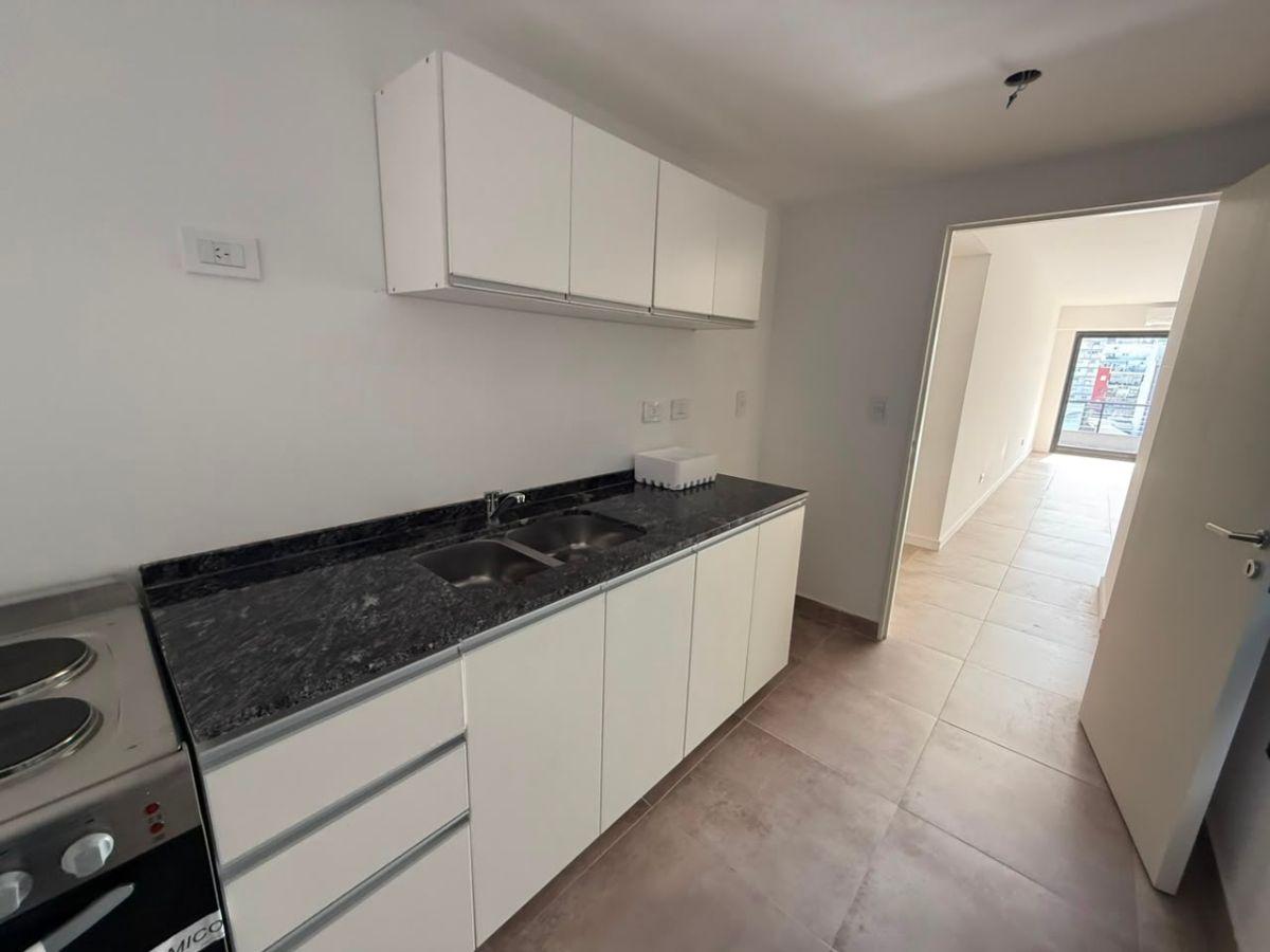 Foto de HERMOSO DEPARTAMENTO A ESTRENAR - 3 AMBIENTES AL FRENTE CON BALCÓN, imagen 5