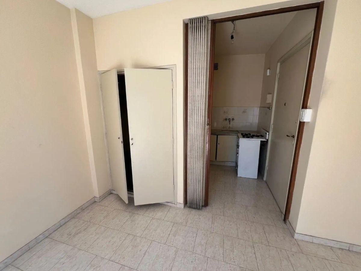 Foto de DEPARTAMENTO MONOAMBIENTE CON BALCÓN ATERRAZADO, imagen 3