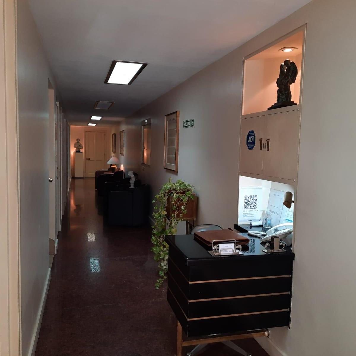 Centro Medico de Cirugía Plástica con Internación 1