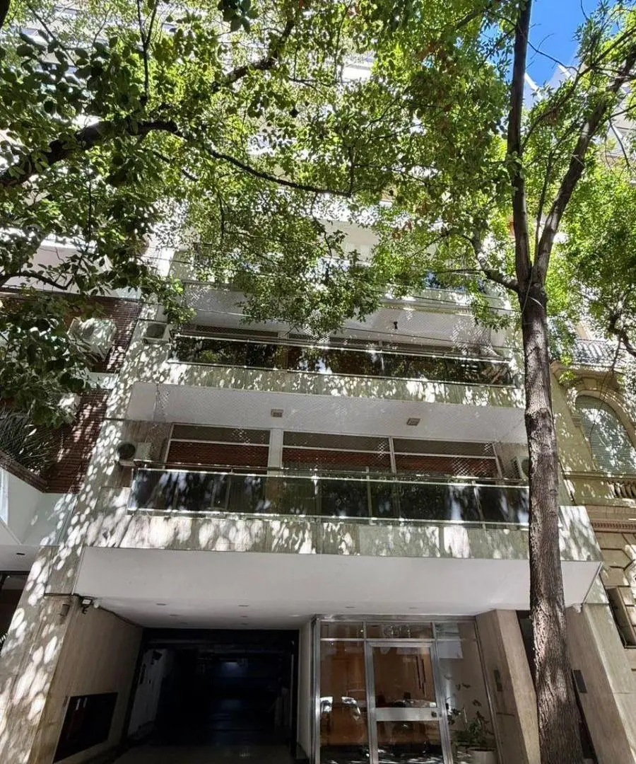 Recoleta , LA ISLA Semipiso c/ Palier Privado | 3 Amb + Dep | Cochera fija Baulera | 3