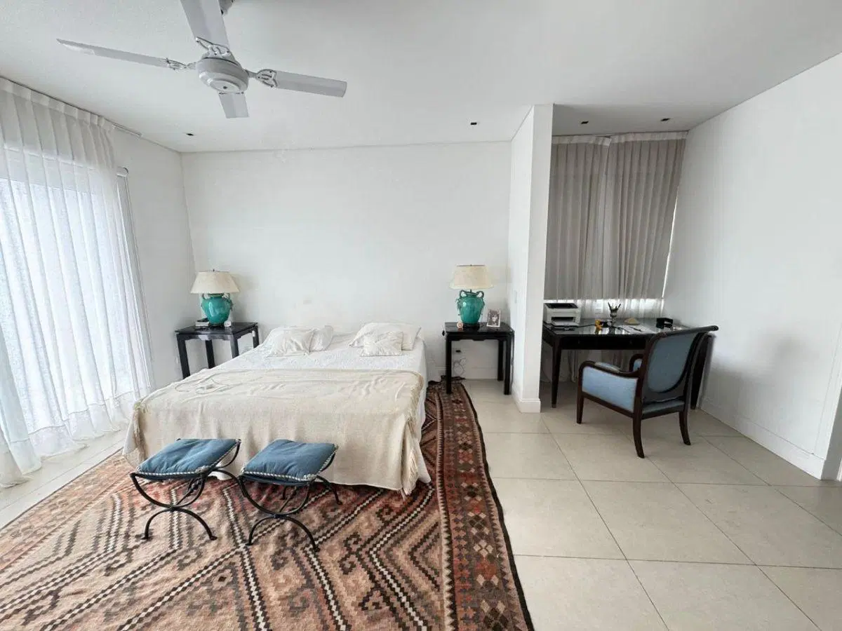 Excelente Casa en Alquiler anual a la laguna 5