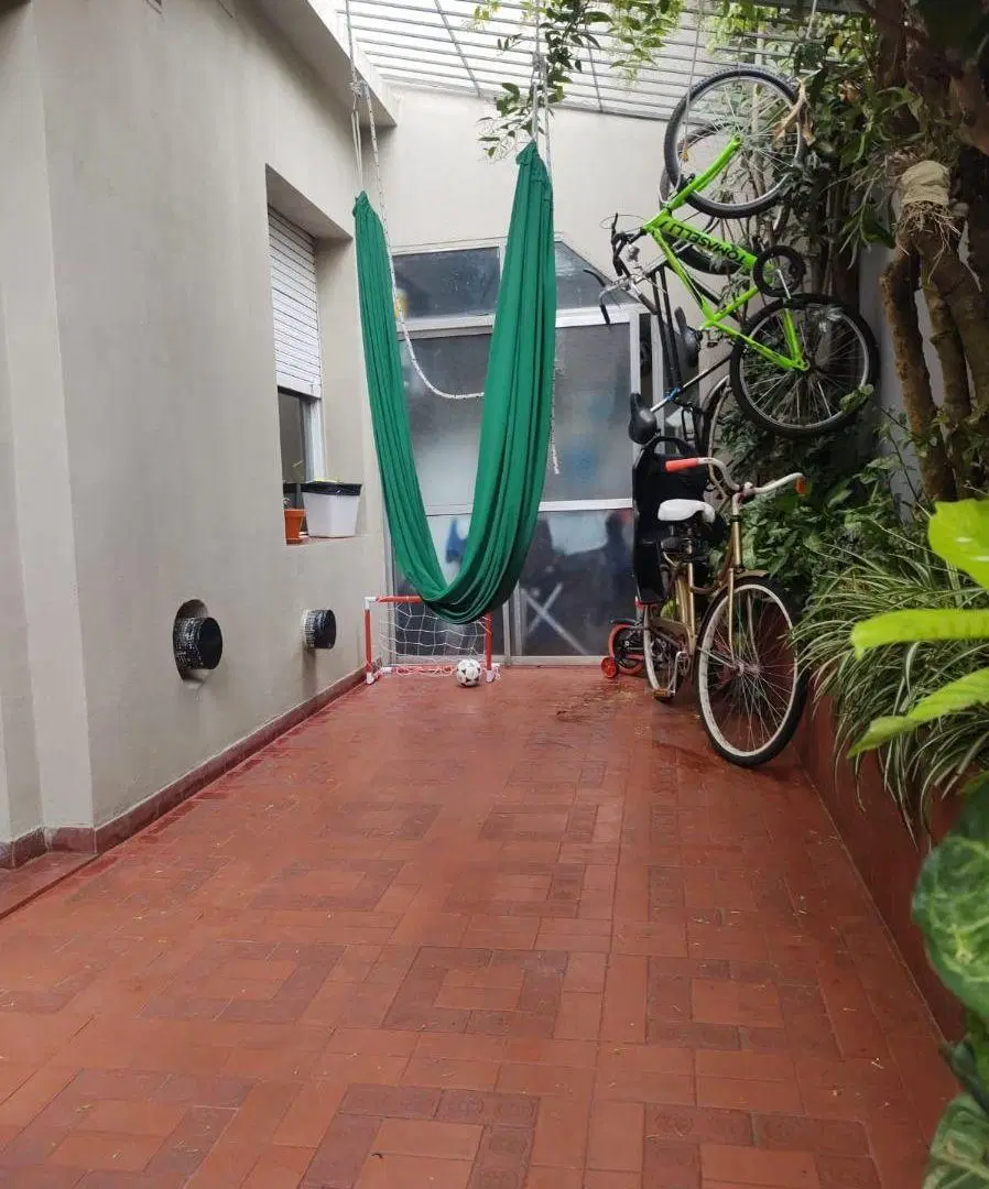 Villa del Parque PH 4 amb, 2 dorm, escrit, Patio, 74,66 m2 Total 2