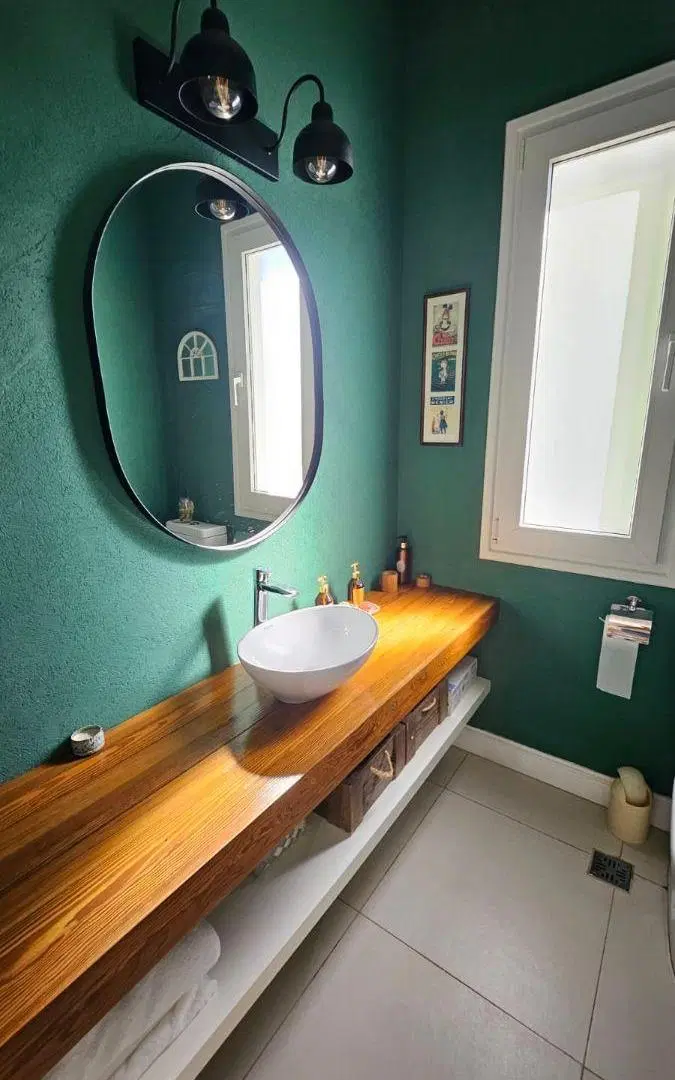 Excelente casa en venta muy bien ubicada de 3/4 Dorm+ Dep serv 5