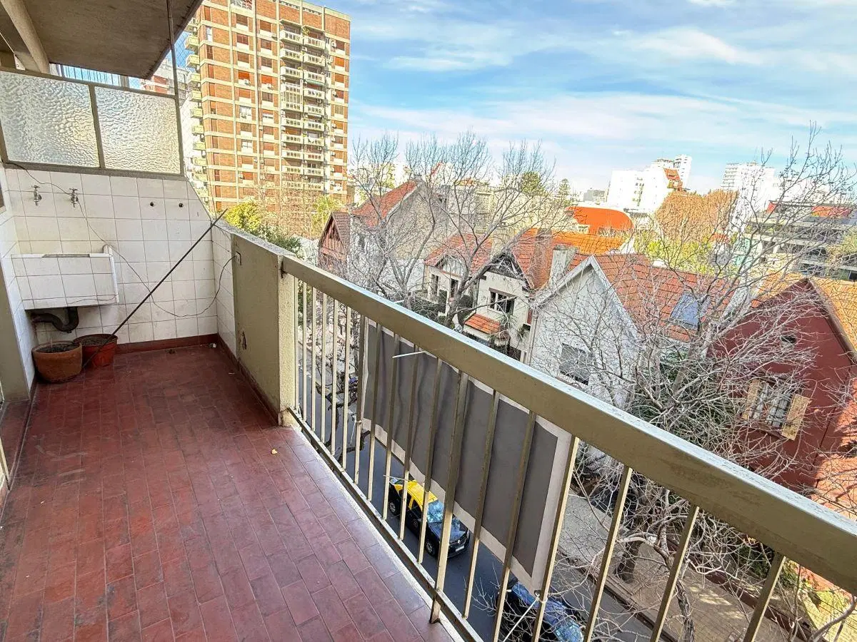 Belgrano R 2 ambientes , sup. 42,49 m2 al frente balcon corrido super Luminoso!! 4