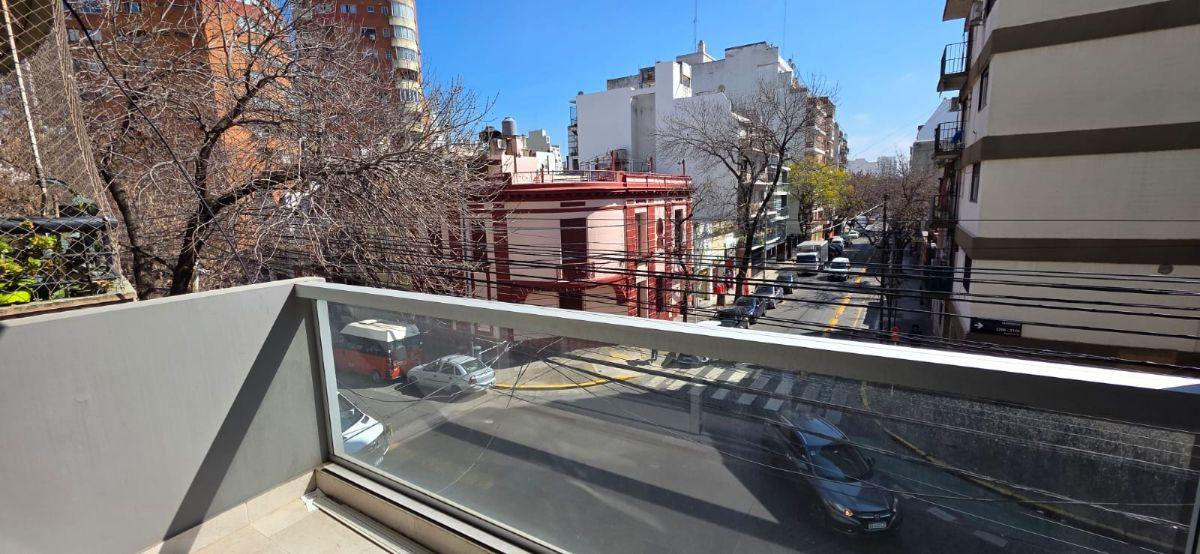 Foto de Excelente Monoambiente super amplio, DIVISIBLE! con Balcón, imagen 5
