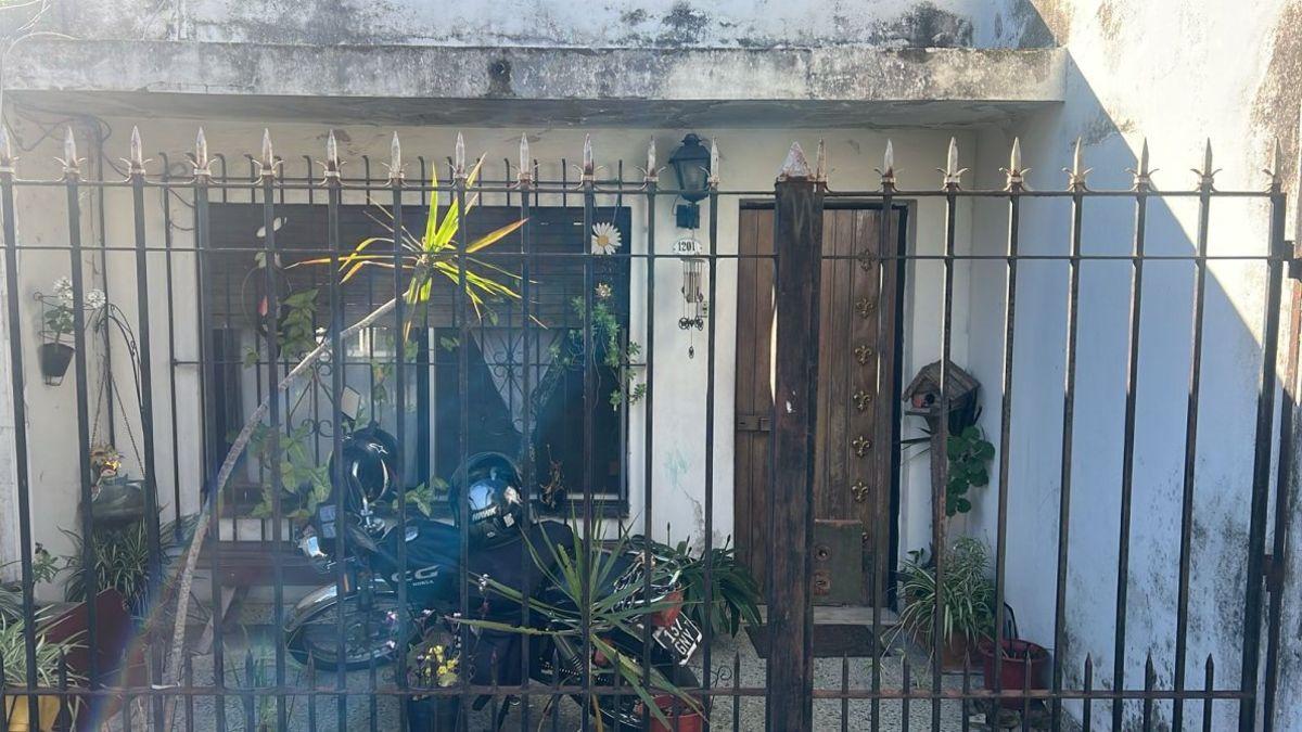 Foto de Casa VENTA 4 Ambientes + Monoambiente Independiente + patio y garage, imagen 3