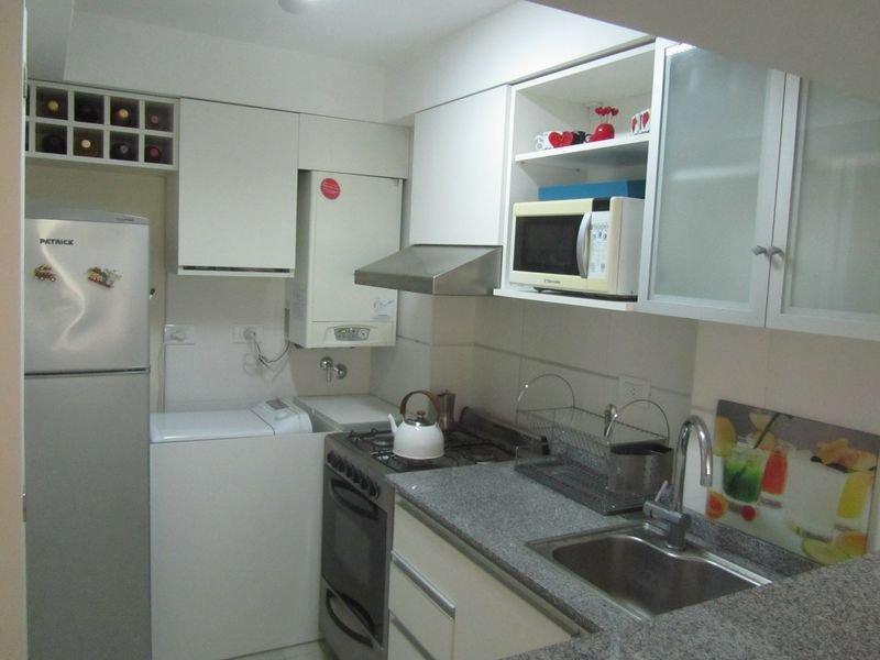 Venta Excelente Departamento 2 Ambientes con Cochera y Vista Al Mar - Barrio San Carlos 1