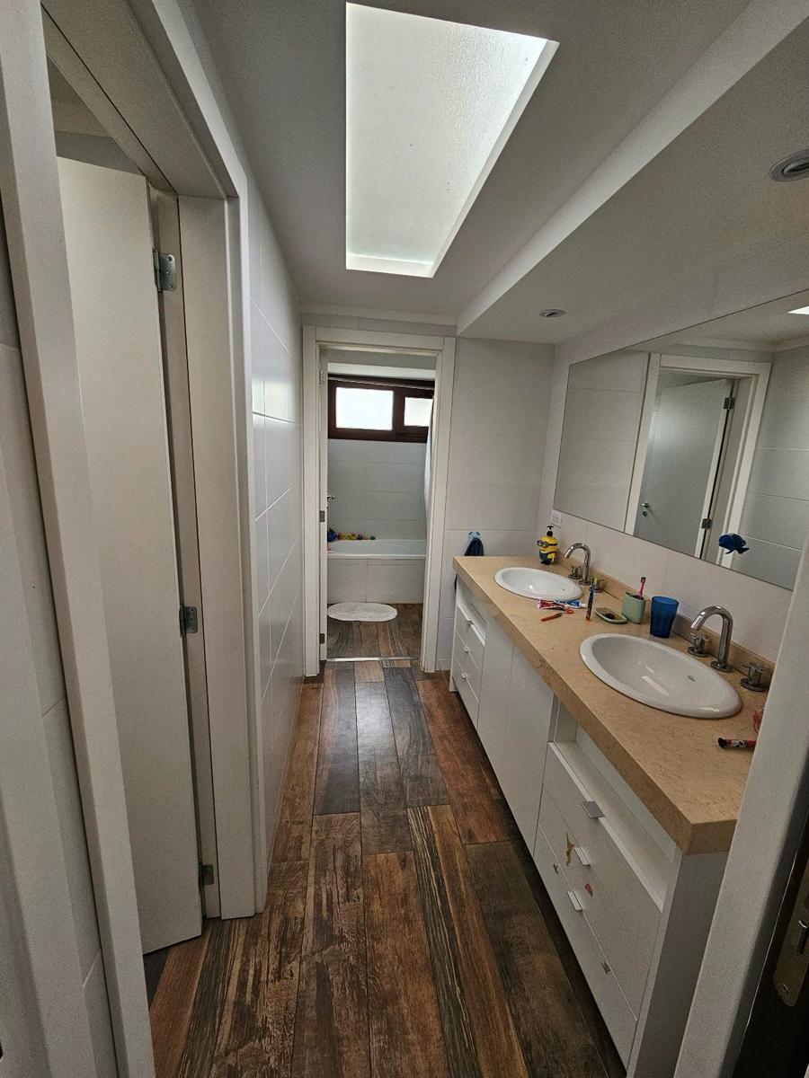 Vendo Casa 5 Ambientes de Categoria en Balcarce - Toma Permuta por Propiedad en Mar del Plata 2