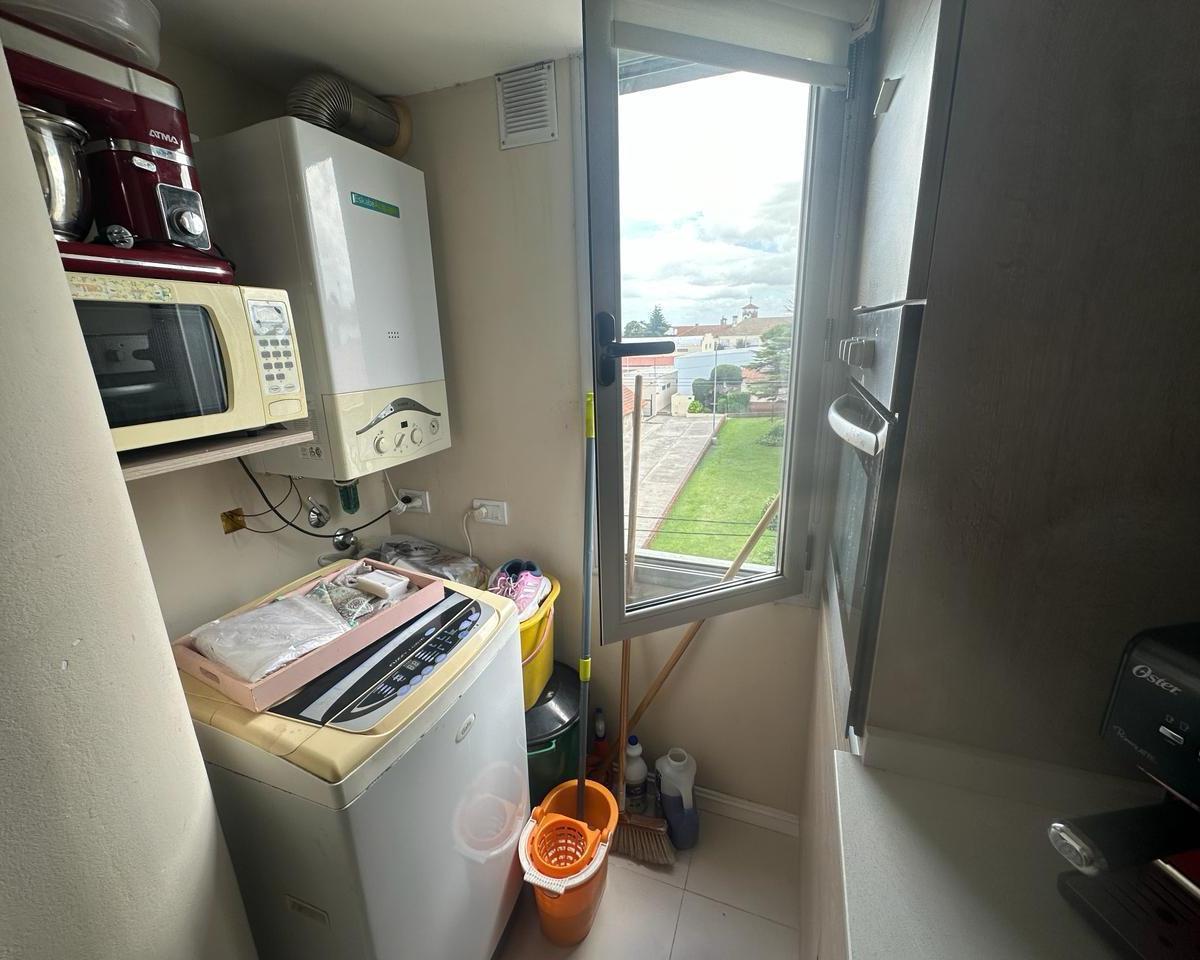 Vendo Excelente Departamento 3 Ambientes con Balcon - Zona Puerto - Tomo Permuta - Apto Credito 3