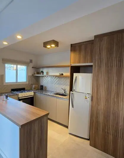 Venta departamento 2 ambientes al frente con balcón cochera 2