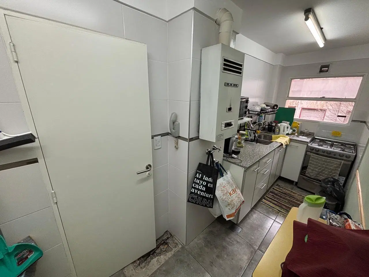 Venta departamento 2 ambientes al frente con cochera cubierta | Zona Plaza Mitre 5