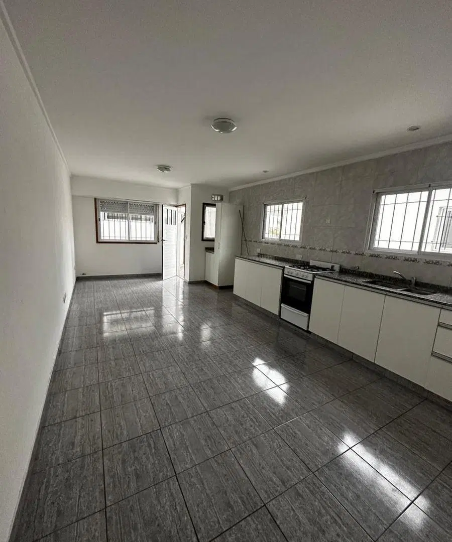 ALQUILER 24 MESES - 2 AMBIENTES AYOLAS 5500 5
