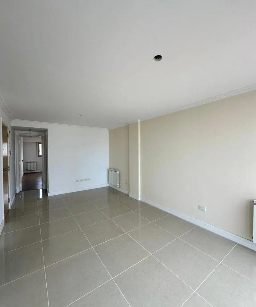 Departamento en venta 2 ambientes con cochera descubierta-Edificio Damar VIII 2