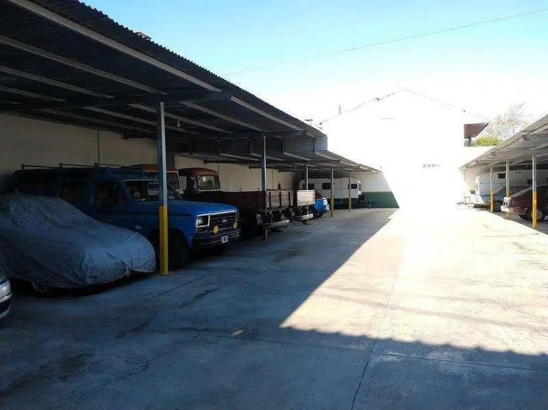 COCHERA CON EXCELENTE RENTA EN BARRIO SAN JUAN! 5