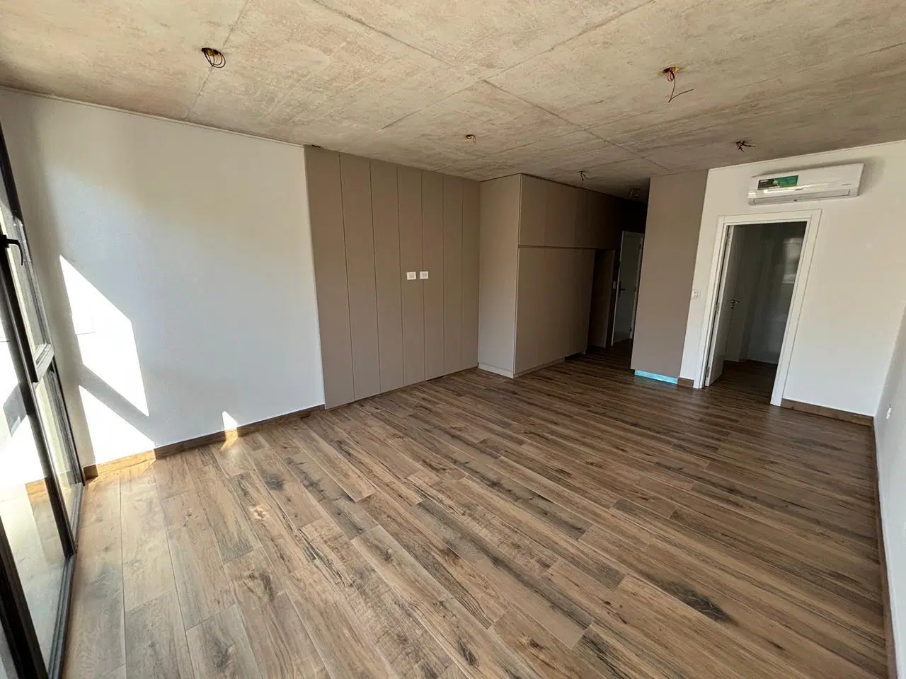 Venta departamento 1 ambiente al contrafrente en Edificio BONJO 10 8