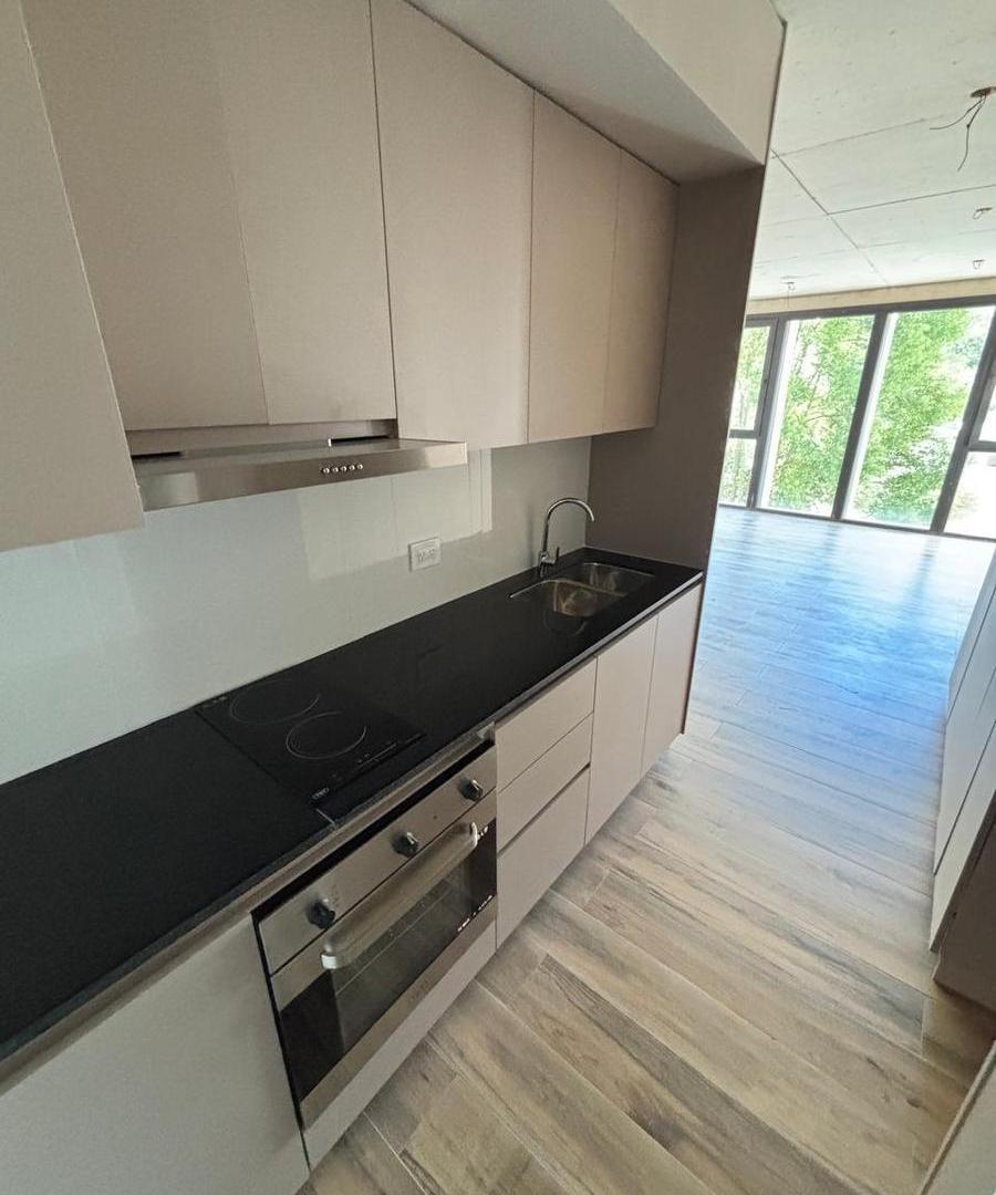 Foto de Venta departamento 1 ambiente al contrafrente en Edificio BONJO 10, imagen 2