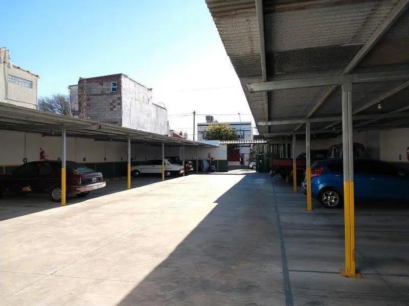 COCHERA CON EXCELENTE RENTA EN BARRIO SAN JUAN! 3