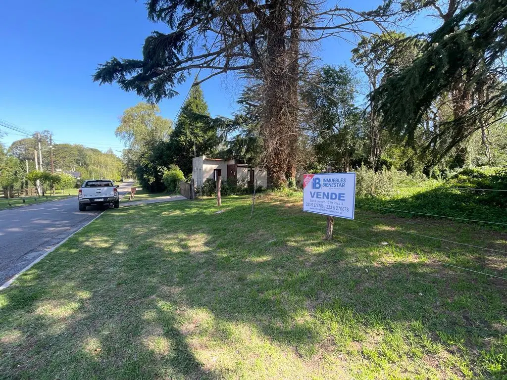 Vendo Lote 800 m Sierra de Los Padres - Sobre Asfalto en Inmejorable Entorno 5