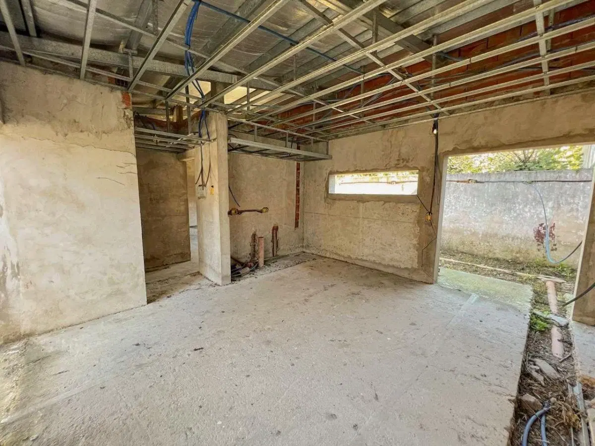 Vendo Lote con Obra Avanzada en Barrio Don Bosco 5