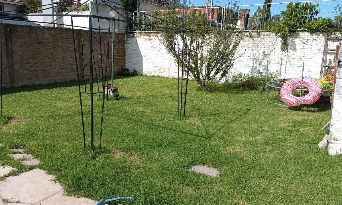 Venta Lote con Piscina en La Florida! Oportunidad Unica! 4