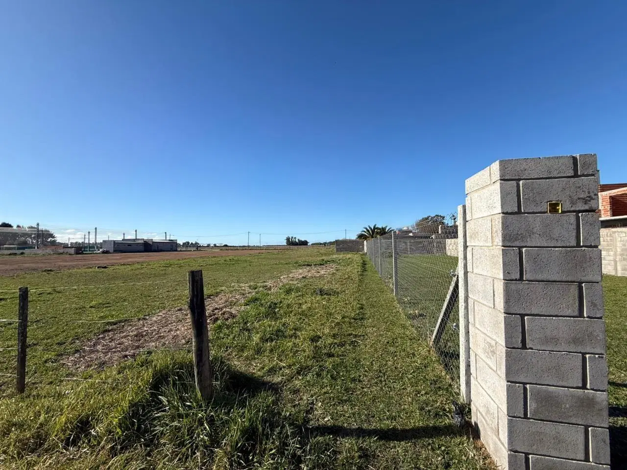 TERRENO EN VENTA EN BARRIO CASTAGNINO 1