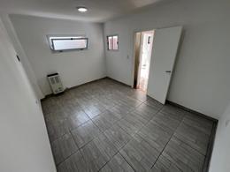 Foto de Venta PH 1 ambiente reciclado con patio propio, imagen 3
