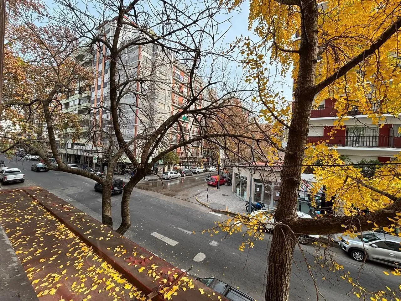 VENTA OFICINA AL FRENTE – Zona Centro, a metros de Plaza Mitre 5