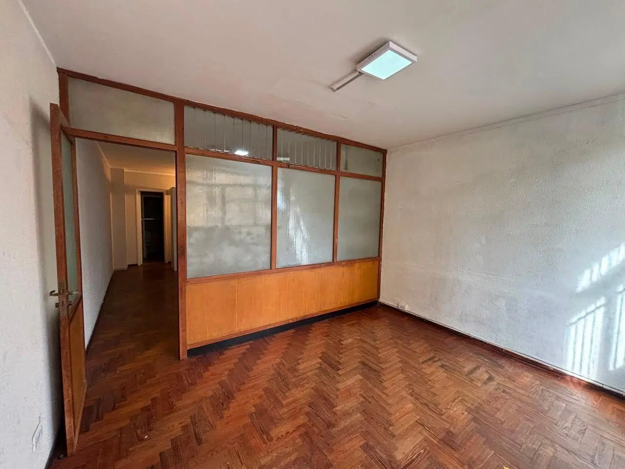 VENTA OFICINA AL FRENTE – Zona Centro, a metros de Plaza Mitre 4