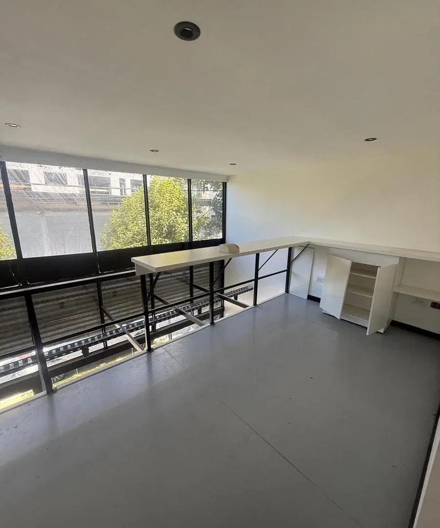 Local en Alquiler! - Excelente Zona Comercial Castelli 1400 8