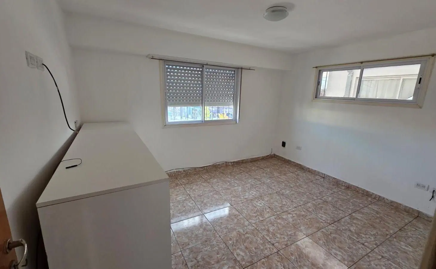 ALQUILER 24 MESES - 2 AMBIENTES AYOLAS 5500 4