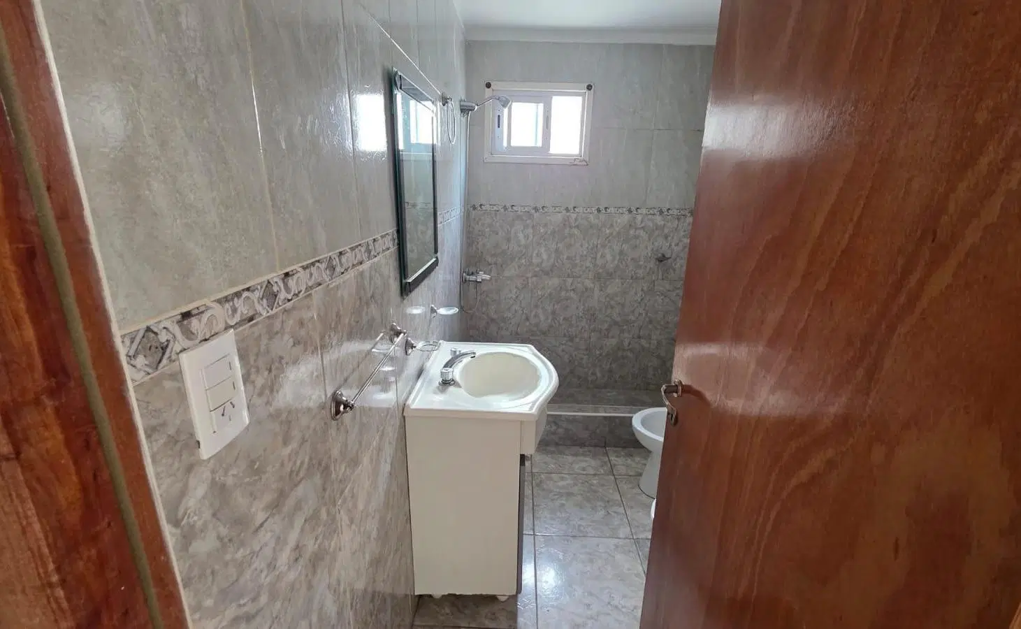 ALQUILER 24 MESES - 2 AMBIENTES AYOLAS 5500 5