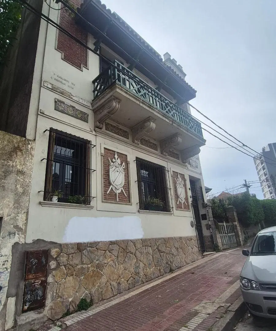 Venta Casa 7 Amb La Perla! Villa Tata Casa Patrimonial Restaurada a Pasos de La Costa 4