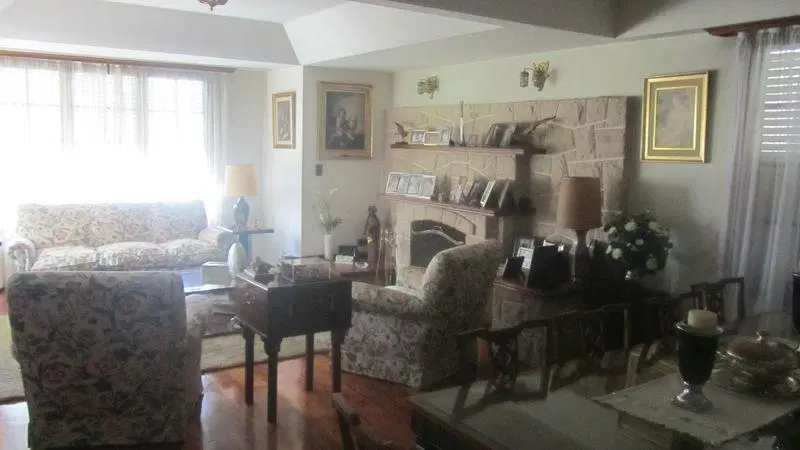 Venta Gran Quincho de Mas de 100 M, un Lote de Parque con Piscina 4
