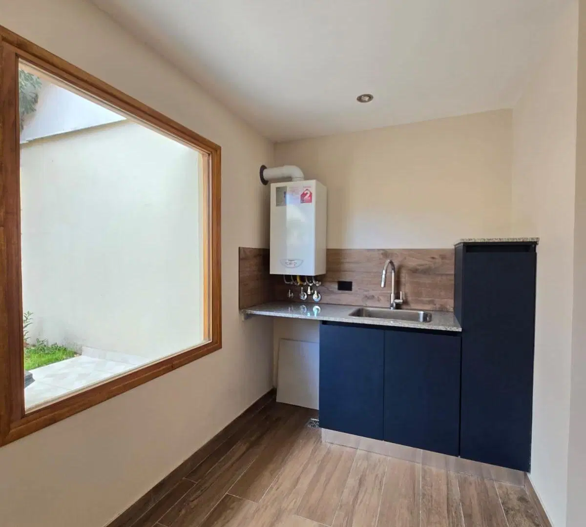 VENTA CHALET ESTILO MAR DEL PLATA RECICLADO A NUEVO - BARRIO SAN JOSÉ 4