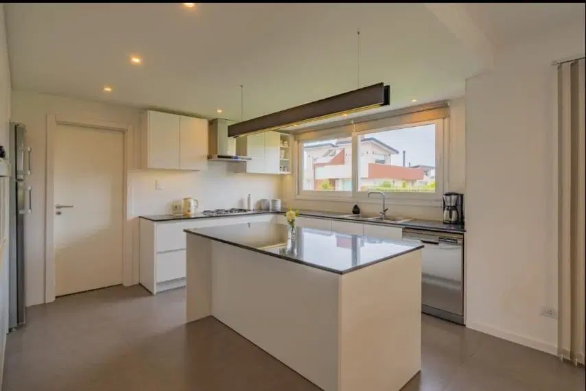 VENTA CASA 4 AMBIENTES | BARRIO PRIVADO TIERRAS DEL MAR 2