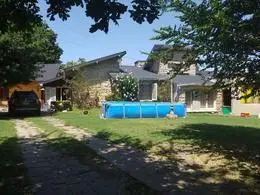 VENDO CASA 4 AMBIENTES MAS DEPARTAMENTO EN BARRIO BOSQUE ALEGRE 1